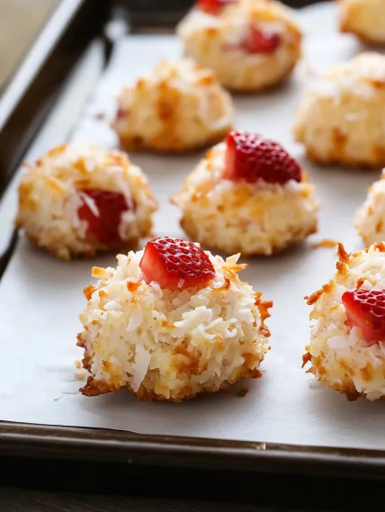 Delicious Strawberry Coconut Macaroons